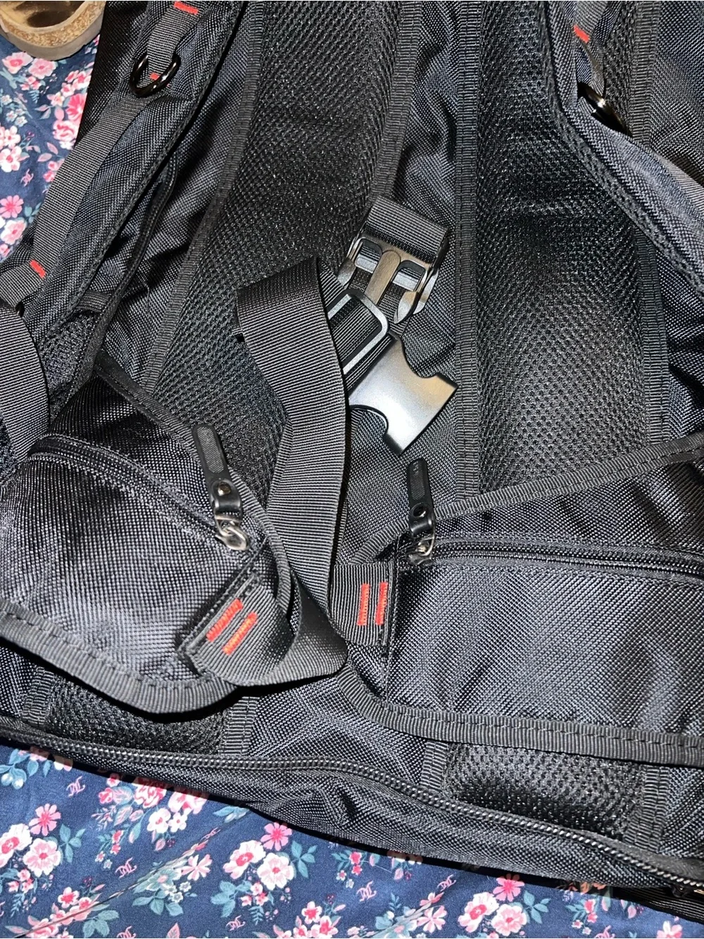 Kaka travel duffle to backpack